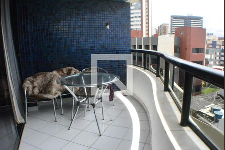 Área com varanda e vista para o mar de apartamento para alugar com 1 quarto, 60m² em Armação, Salvador