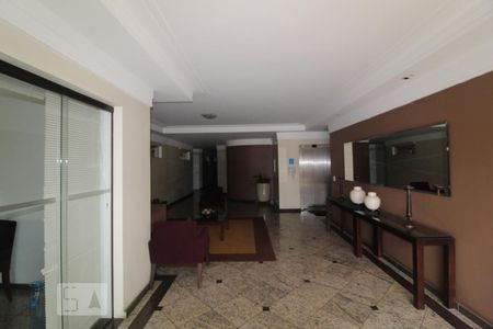 Apartamento à venda com 120m², 3 quartos e 3 vagasHall social