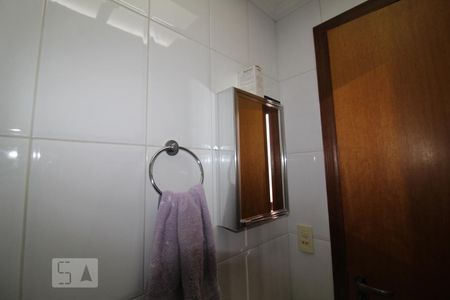 Apartamento à venda com 120m², 3 quartos e 3 vagasBanheiro 3 serviço