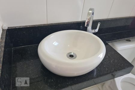 Apartamento para alugar com 49m², 2 quartos e 1 vaga Apartamento para alugar com 49m², 2 quartos e 1 vagaDetalhe Banheiro