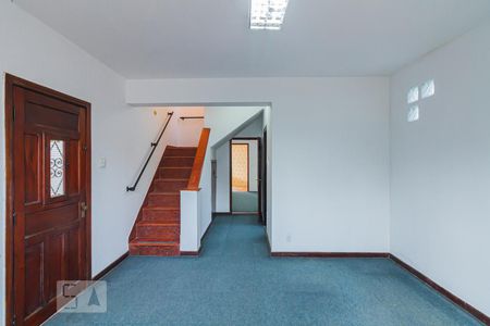 Casa para alugar com 180m², 3 quartos e 8 vagasSALA