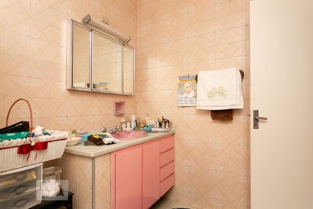 Apartamento à venda com 126m², 3 quartos e sem vaga Apartamento à venda com 126m², 3 quartos e sem vagaBanheiro