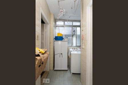 Área de Serviço de apartamento para alugar com 3 quartos, 126m² em Cerqueira César, São Paulo