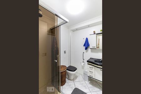 Banheiro de apartamento para alugar com 1 quarto, 46m² em Vila Mariana, São Paulo