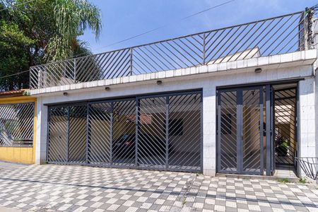 Apartamento para alugar com 150m², 3 quartos e 1 vagafachada