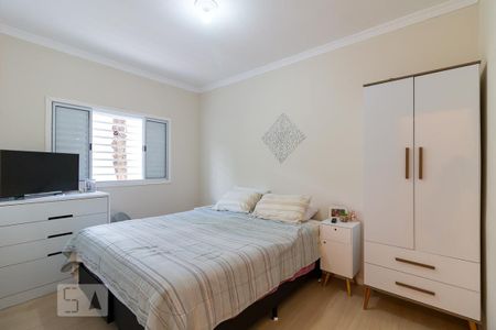 Casa à venda com 198m², 3 quartos e 2 vagasQuarto 2 suíte