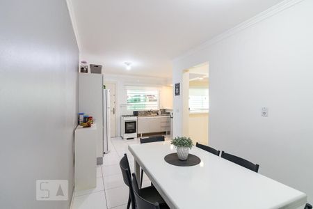 Casa à venda com 198m², 3 quartos e 2 vagasCopa