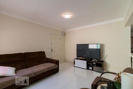 Sala de casa à venda com 3 quartos, 198m² em Vila Galvão, Guarulhos
