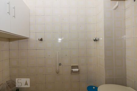 Lavabo de apartamento à venda com 2 quartos, 75m² em Boa Vista, Porto Alegre