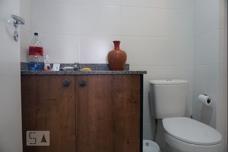 Apartamento à venda com 120m², 2 quartos e 2 vagasBanheiro da Suíte 2