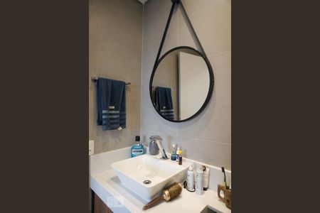 Apartamento à venda com 120m², 2 quartos e 2 vagasBanheiro Social