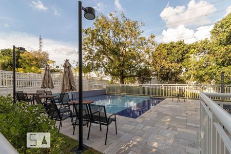 Apartamento à venda com 120m², 2 quartos e 2 vagasÁrea comum - Piscina