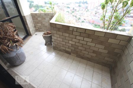 Apartamento à venda com 150m², 3 quartos e 2 vagasVaranda