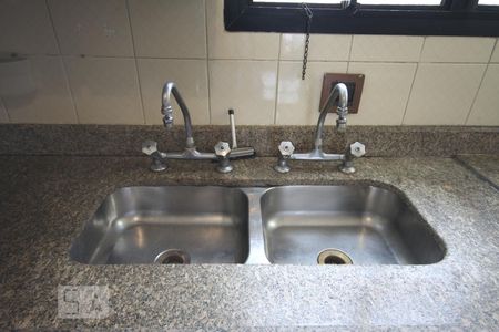 Apartamento à venda com 150m², 3 quartos e 2 vagasCozinha