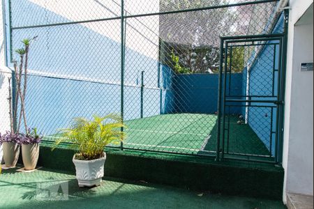 Apartamento à venda com 52m², 2 quartos e sem vaga Apartamento à venda com 52m², 2 quartos e sem vagaQuadra de futebol