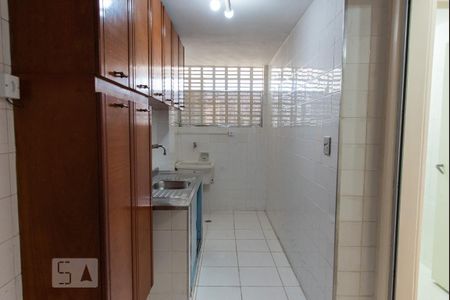 Apartamento à venda com 52m², 2 quartos e sem vaga Apartamento à venda com 52m², 2 quartos e sem vagaCozinha
