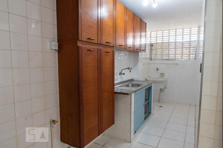 Apartamento à venda com 52m², 2 quartos e sem vaga Apartamento à venda com 52m², 2 quartos e sem vagaCozinha