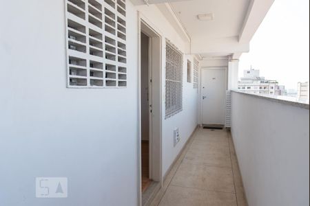 Apartamento à venda com 52m², 2 quartos e sem vaga Apartamento à venda com 52m², 2 quartos e sem vagaCorredor