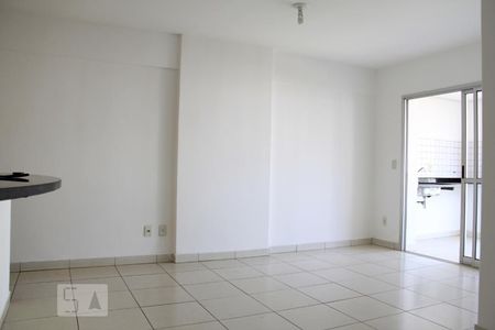 Sala de apartamento para alugar com 3 quartos, 96m² em Residencial Eldorado, Goiânia