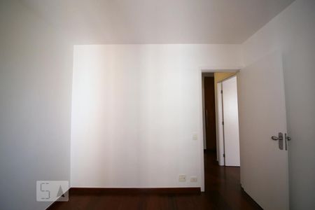 Apartamento para alugar com 85m², 3 quartos e 2 vagasQuarto 2