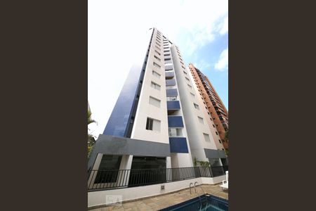 Apartamento para alugar com 85m², 3 quartos e 2 vagasFachada Posterior