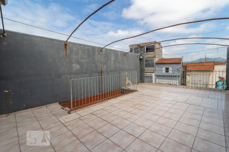 Casa à venda com 140m², 3 quartos e 6 vagasVaranda