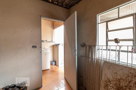 Casa à venda com 140m², 3 quartos e 6 vagasQuarto de Serviço