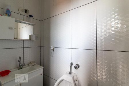 Lavabo de casa à venda com 3 quartos, 140m² em Vila Cruz das Almas, São Paulo