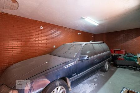 Garagem 1 de casa à venda com 3 quartos, 140m² em Vila Cruz das Almas, São Paulo