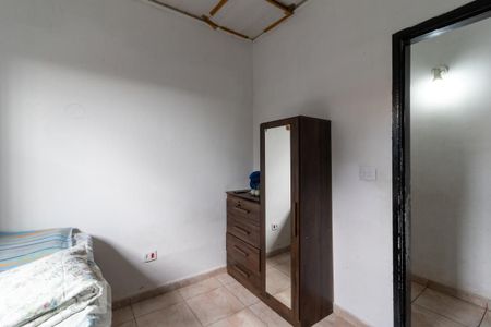 Casa à venda com 140m², 3 quartos e 6 vagasQuarto 2