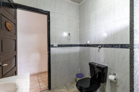 Casa à venda com 140m², 3 quartos e 6 vagasBanheiro
