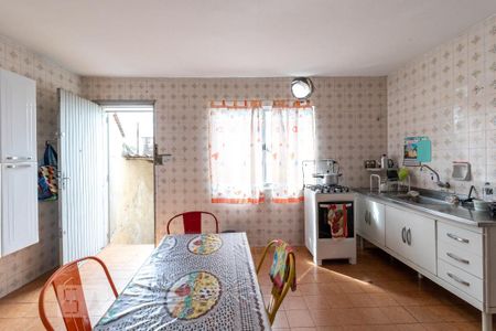 Casa à venda com 140m², 3 quartos e 6 vagasCozinha