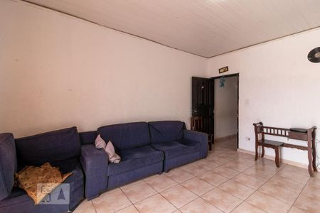 Sala de casa à venda com 3 quartos, 140m² em Vila Cruz das Almas, São Paulo