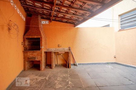 Casa à venda com 199m², 3 quartos e 4 vagasChurrasqueira