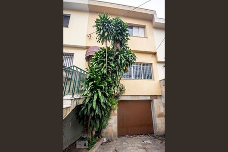 Casa à venda com 199m², 3 quartos e 4 vagasFachada