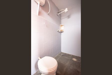 Casa à venda com 199m², 3 quartos e 4 vagasBanheiro de Serviço