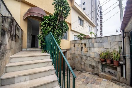 Casa à venda com 199m², 3 quartos e 4 vagasFachada
