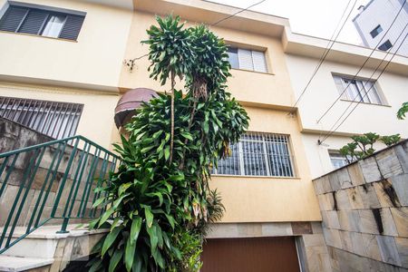 Casa à venda com 199m², 3 quartos e 4 vagasFachada