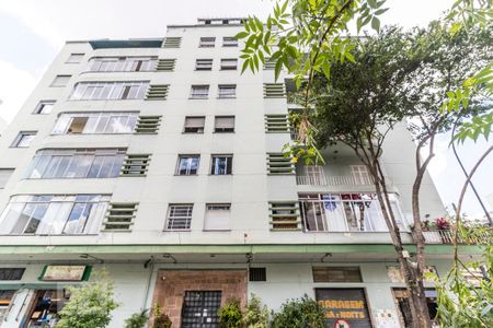 Apartamento à venda com 45m², 1 quarto e sem vaga Apartamento à venda com 45m², 1 quarto e sem vagaFachada