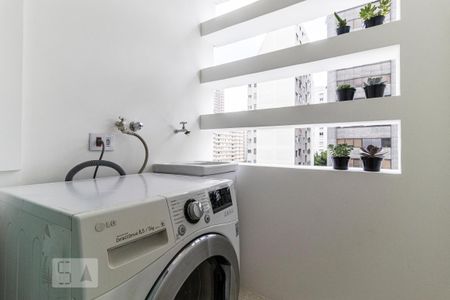 Apartamento à venda com 45m², 1 quarto e sem vaga Apartamento à venda com 45m², 1 quarto e sem vagaÁrea de Serviço