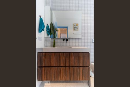 Apartamento à venda com 45m², 1 quarto e sem vaga Apartamento à venda com 45m², 1 quarto e sem vagaBanheiro - Armários