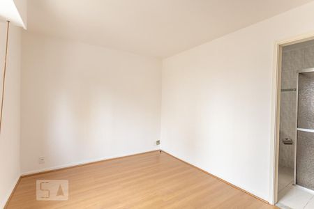 Apartamento à venda com 132m², 3 quartos e 1 vagaSuíte