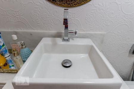 Lavabo de casa à venda com 3 quartos, 250m² em Parque Vitória, São Paulo