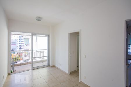 Apartamento à venda com 42m², 1 quarto e 1 vaga Apartamento à venda com 42m², 1 quarto e 1 vagaSala