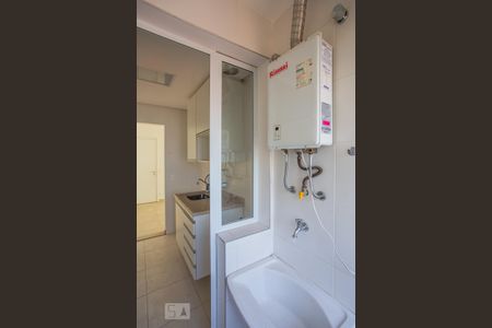 Apartamento à venda com 42m², 1 quarto e 1 vaga Apartamento à venda com 42m², 1 quarto e 1 vagaArea de Serviço