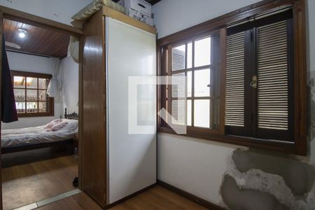 Quarto 1 de casa à venda com 4 quartos, 223m² em Jardim Itu Sabará, Porto Alegre