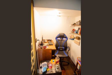 Casa à venda com 347m², 6 quartos e 3 vagasQuarto de Serviço