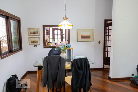 Sala de casa à venda com 6 quartos, 300m² em Instituto de Previdencia, São Paulo
