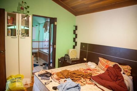 Casa à venda com 347m², 6 quartos e 3 vagassuíte 3