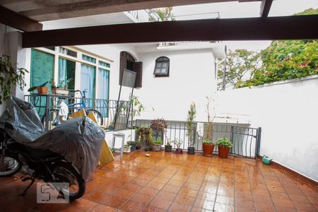 Casa à venda com 347m², 6 quartos e 3 vagasGaragem